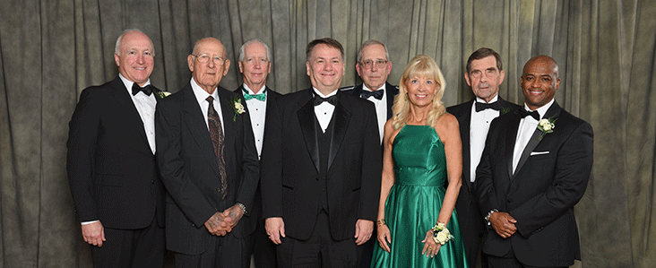 2023 Alumni Awards group photo with Leo Kempel