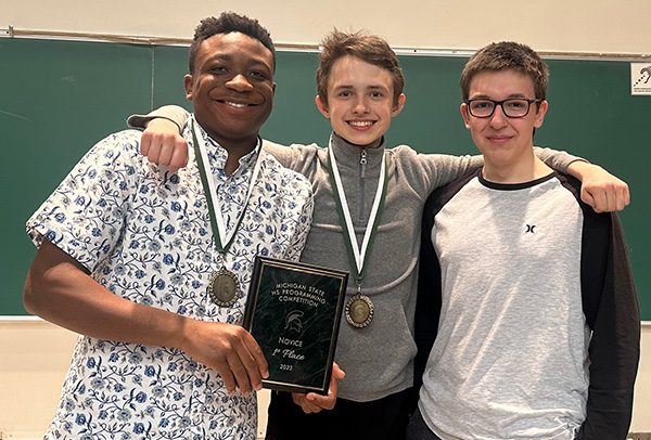 Photo of 3 students