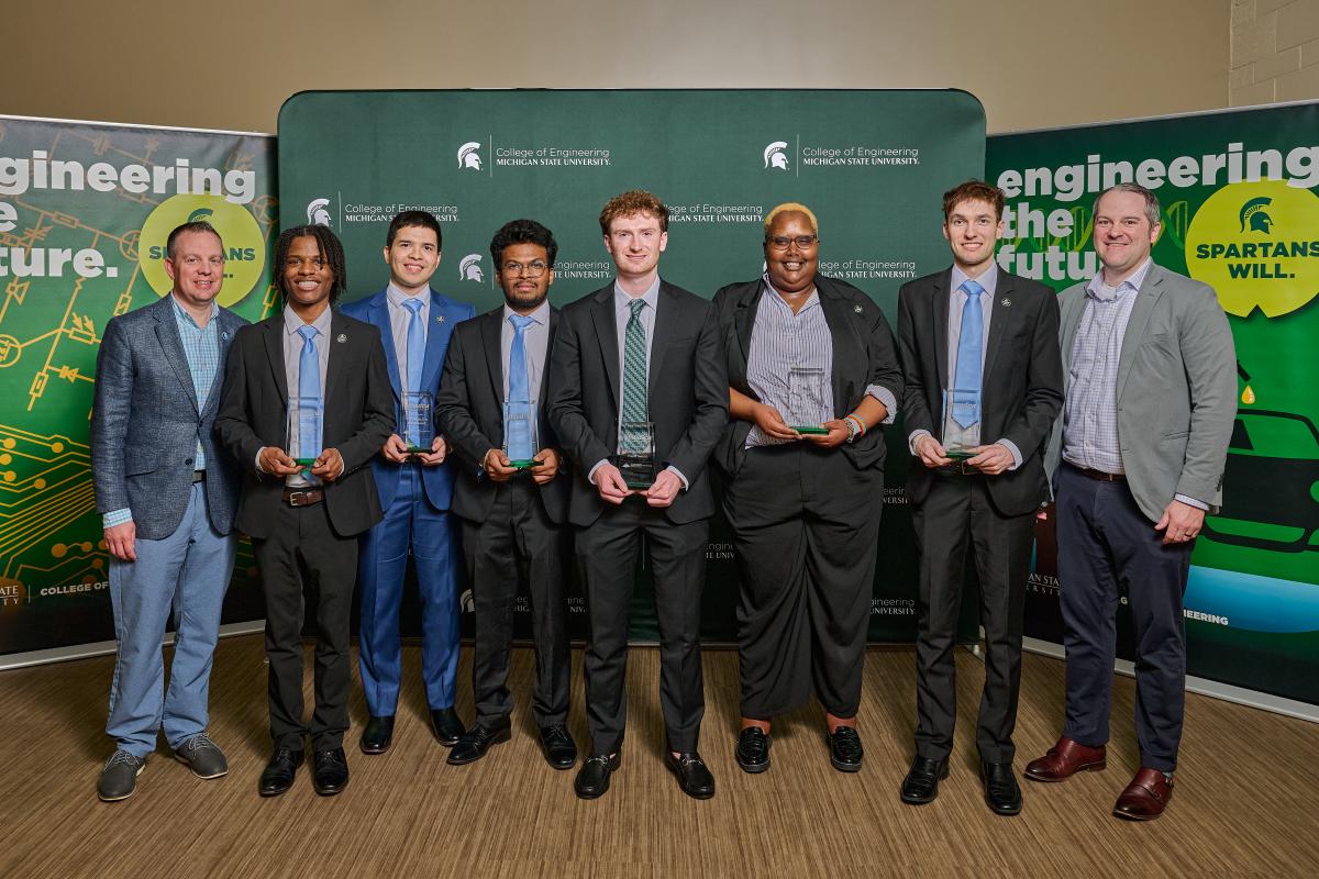 (L-R) Rick Grubb, chief information officer, RPM (project sponsor); MSU FCU Praxis Award winners - Team RPM: Troy Williams, Alfredo Sanchez Perez, Dheeraj Thota, Gavin Bourdon, Flower Akaliza, and Hayden Rance; Ben Maxim, chief innovation officer, MSU Federal Credit Union (award sponsor)