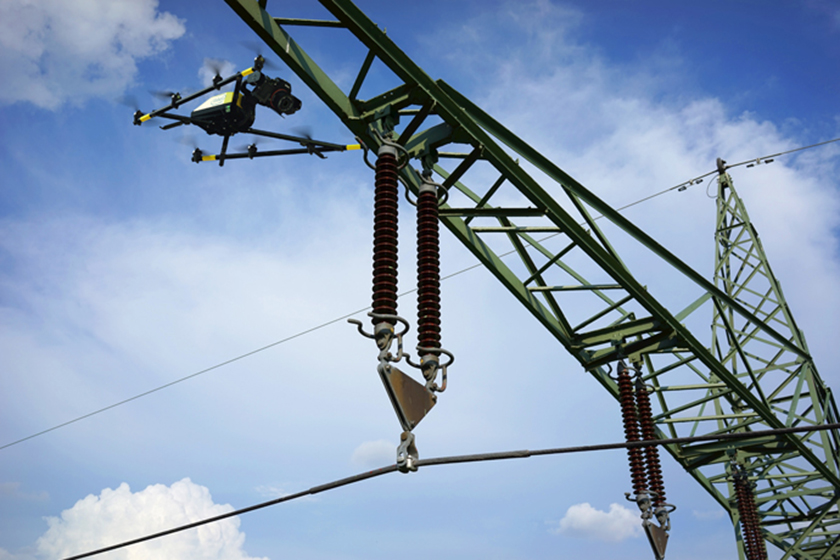 Nitin Kulkarni and his team at Honeywell Smart Systems are collaborating to develop an unmanned aerial vehicle service that could help lower the 21.5 annual fatalities among every 100,000 utility workers from high-voltage power lines.