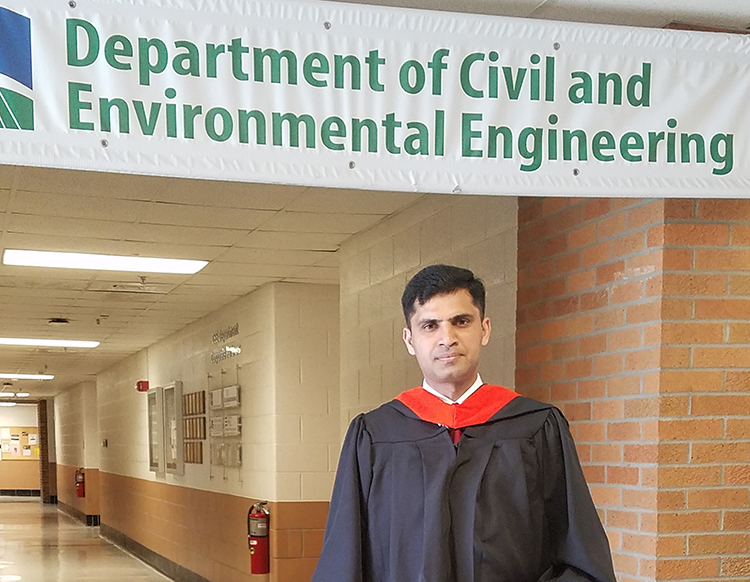 PhD student Muhamad Munum Masud will be recognized at the 2019 Transportation Research Board 98th annual meeting in Washington, D.C. in January for taking first-place honors in graduate research on long-term pavement performance.