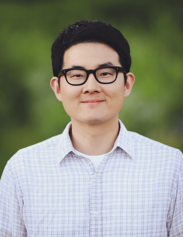 Assistant Professor Woongkul (Matt) Lee introduced the NASA challenge to his ECE 320 class.