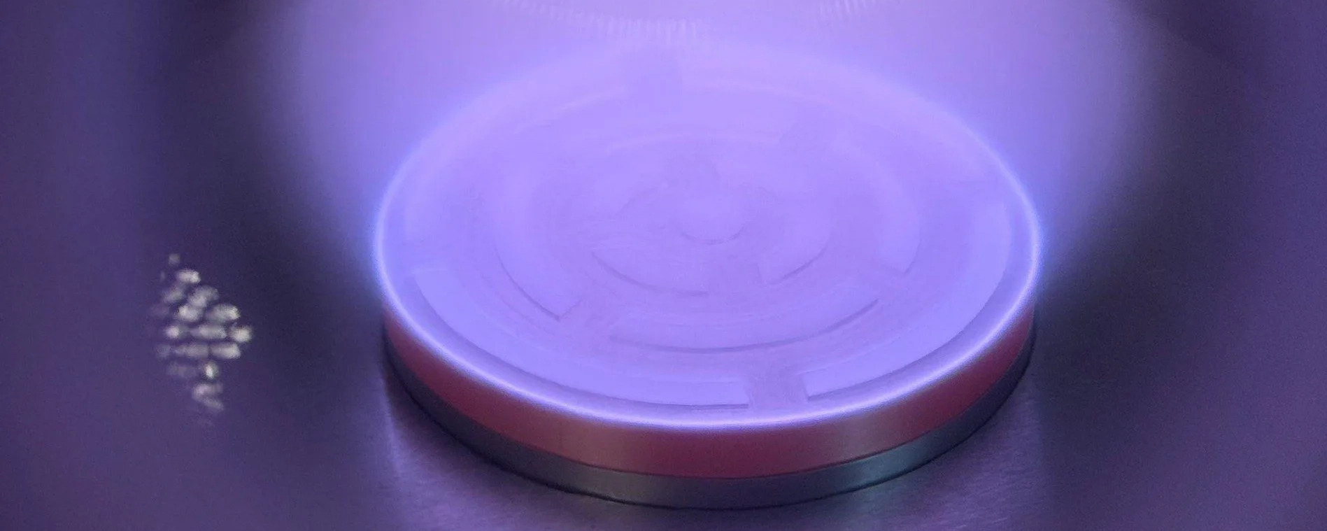 Glowing plasma