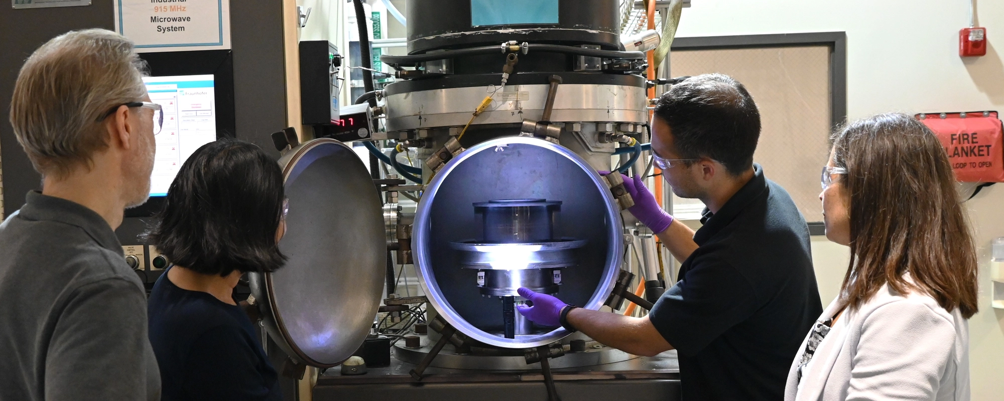 Plasma reactor demonstration