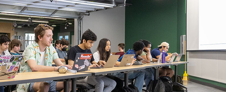 CoRe EGR 100 classroom with students working