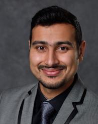 Professional Headshot of Puneet Kumar