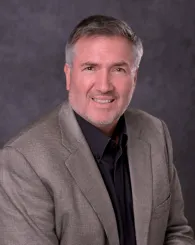 Professional Headshot of Christopher Contag