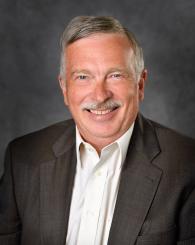 Professional Headshot of Dennis Phillips
