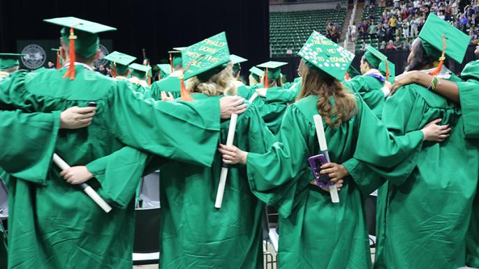 800+ Spartan Engineers to graduate