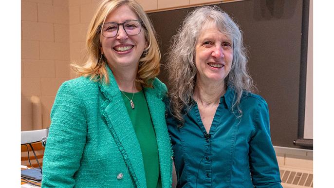 Susan Masten wins Presidents Distinguished Teaching Award
