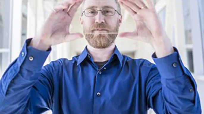 Lunt in "Nature Energy"