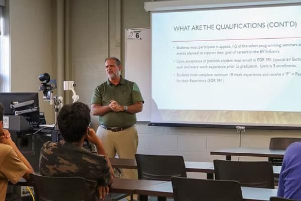 Garth-teaching-students