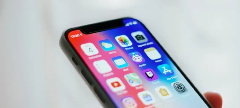 Security flaws could block devices from cellular networks