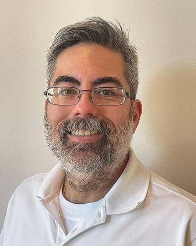 Professional Headshot of Nestor Deocampo