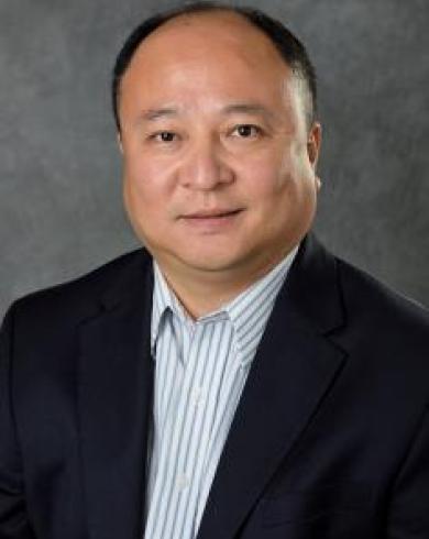 Professional Headshot of Ilsoon Lee