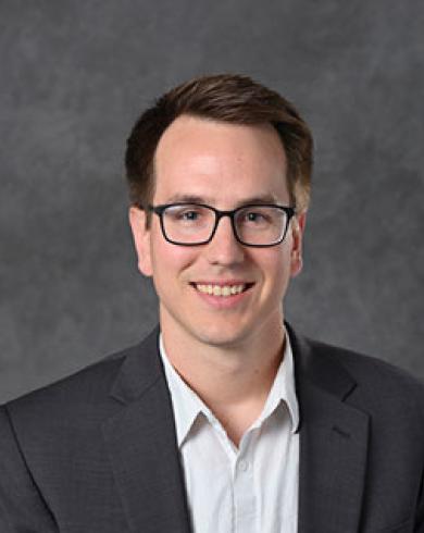 Professional Headshot of Nicholas Miller