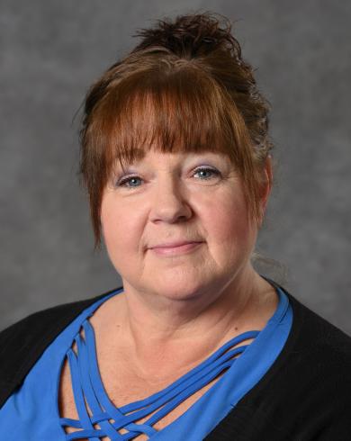 Professional Headshot of Michelle Stewart