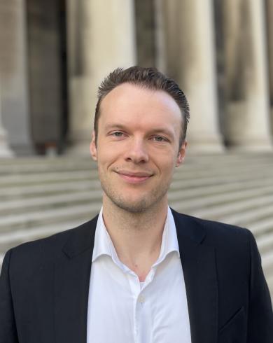 Professional Headshot of Dylan Anstine