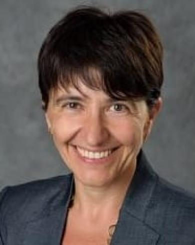 Professional Headshot of Maddalena Fanelli