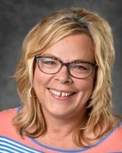 Professional Headshot of Alicia Heeney