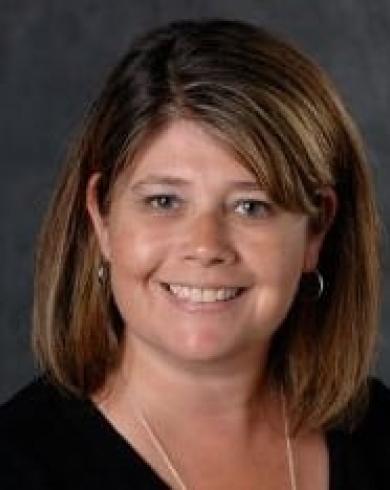 Professional Headshot of Amanda Idema