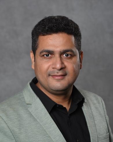 Professional Headshot of Gurjeet Singh