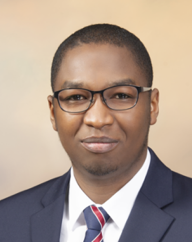 Professional Headshot of Daniel Uyeh