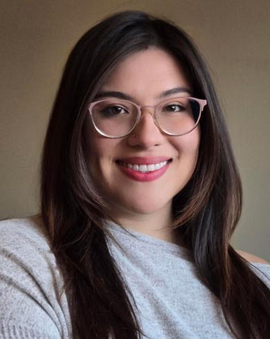 Professional Headshot of Yaneth Sosa