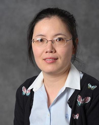 Professional Headshot of Yanrui Ma