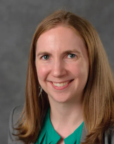 Professional Headshot of Elizabeth Munch