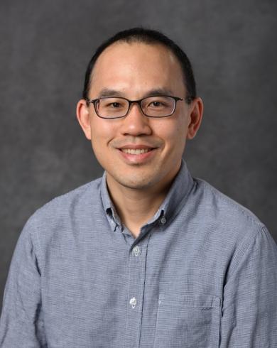 Professional Headshot of Kevin Liu