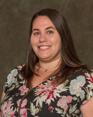 Professional Headshot of Kristen Johnson