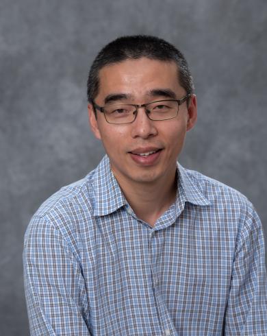 Professional Headshot of Yang Guo