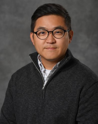 Professional Headshot of Younsuk Dong