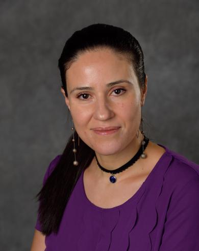 Professional Headshot of Imen Zaabar