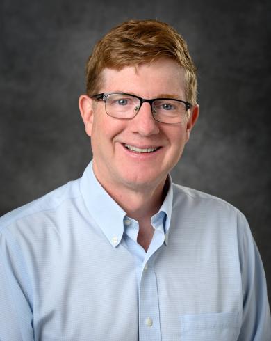Professional Headshot of Kurt Zinn