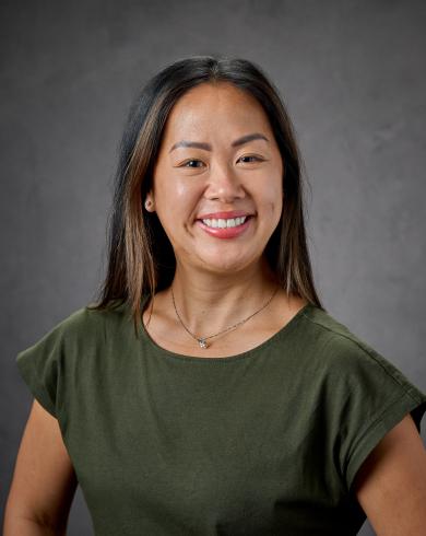 Professional Headshot of Amanda Cho