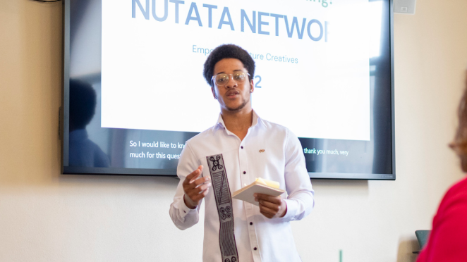Mechanical Engineering student receives Honors College Giving Back Award