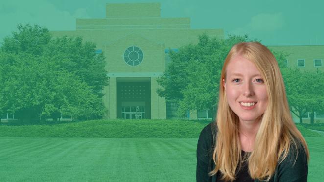 Lindsay Naylor receives MSU Outstanding Established Academic Advisor Award