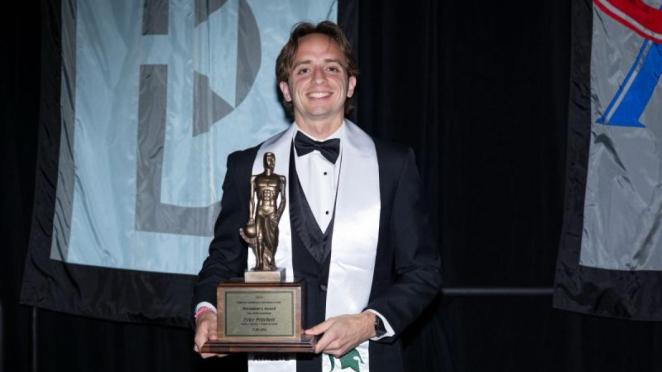 Pritchett wins President's Award for academic excellence