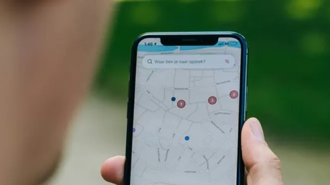 Helping wireless devices find their location without GPS