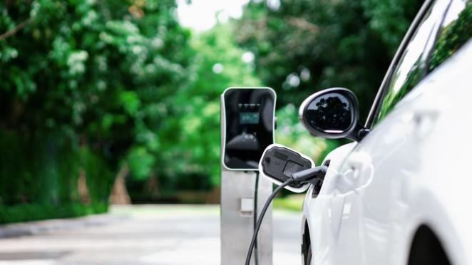 Research Spotlight: Smarter supply chains can cut the environmental cost of EV batteries